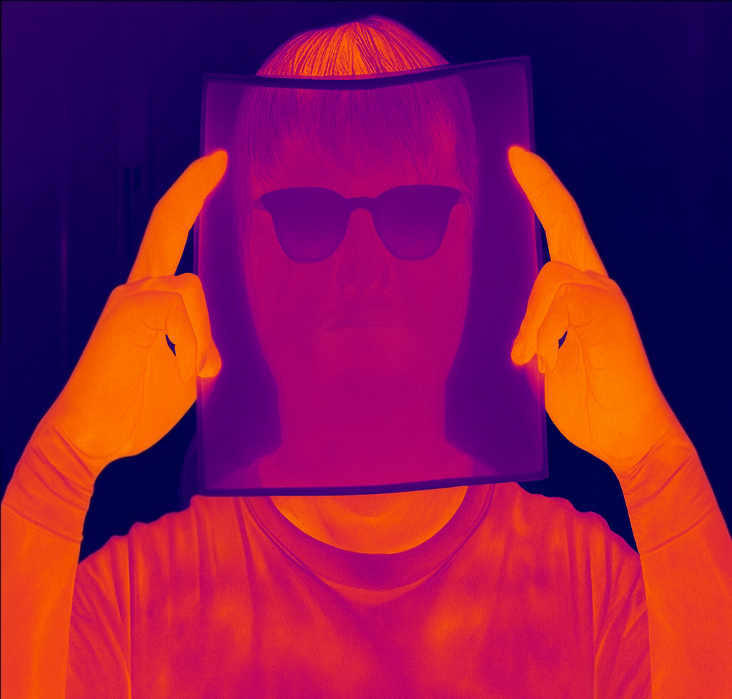 1.0% SDCP 코팅 PET 적외선 차폐 - 일반